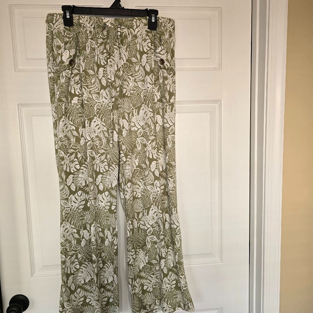 Robert Louis Palazzo Pull-On Stretch Pants Green/White Tropical Print Sz L NWOT - Picture 1 of 6